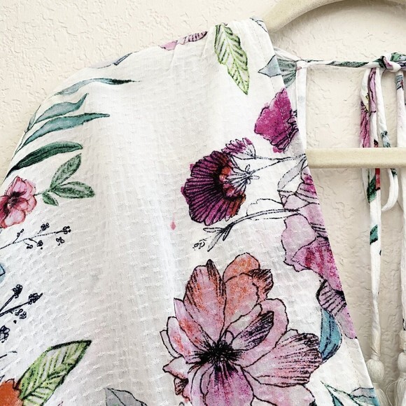 Lovestitch Women's Floral Smocked Baby Doll  Small‎ V neck Dress - Picture 6 of 15